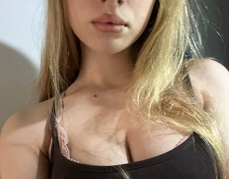AgataAites is live now