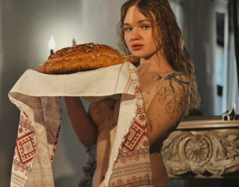 RussianWoman is live now