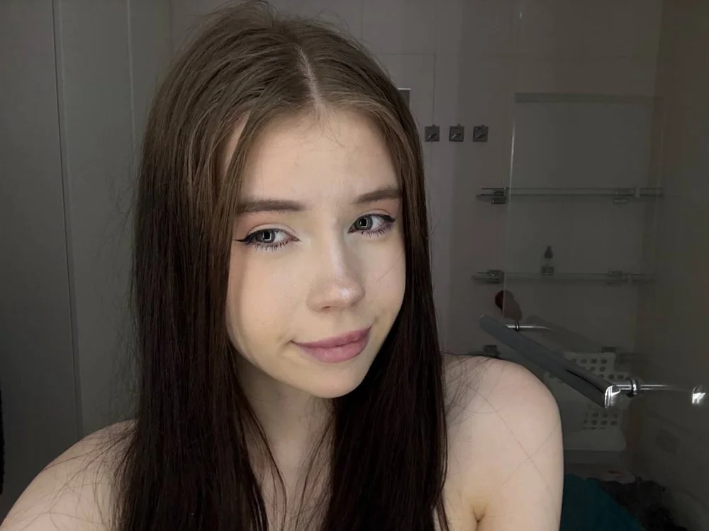 viellastey is live now