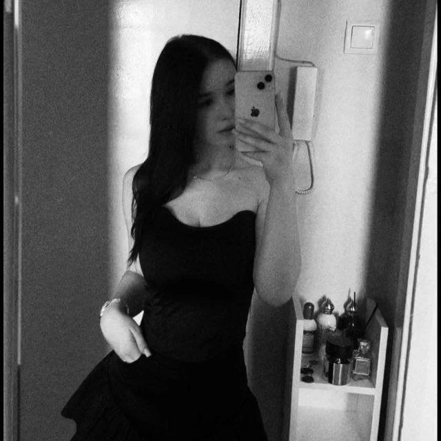 Salamandravantelo is live now