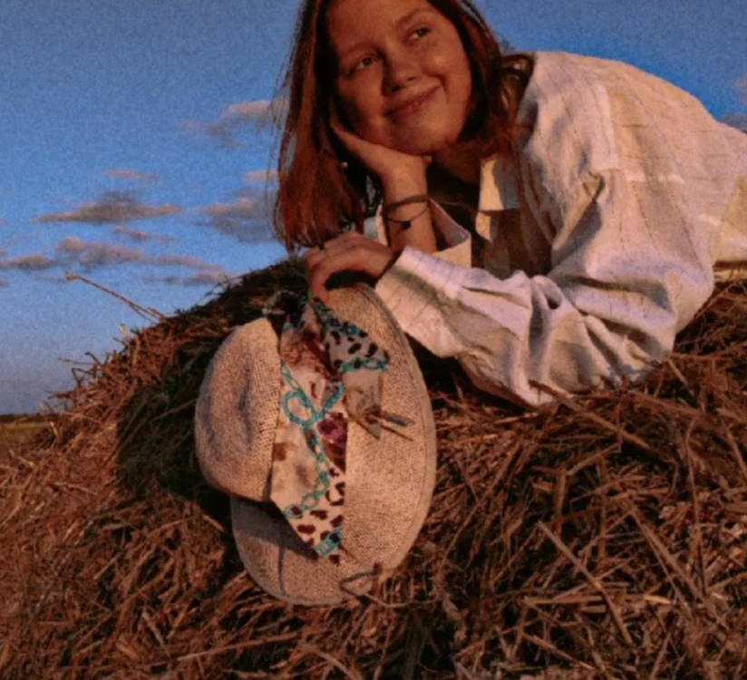 StaceyCross_ is live now