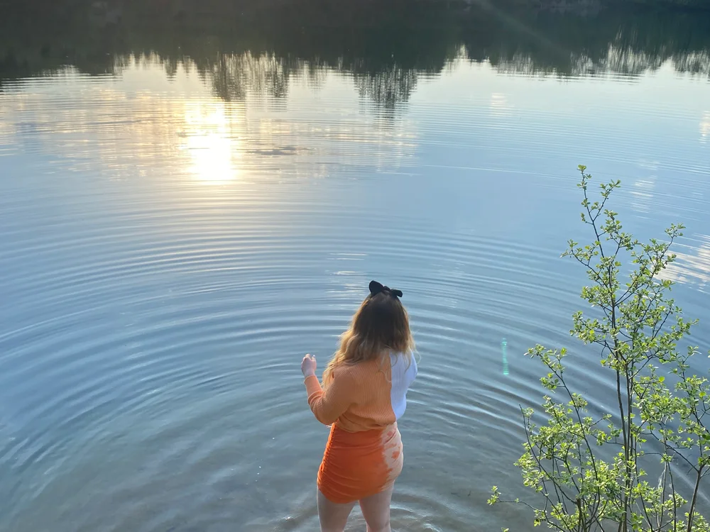 SummerHoney is live now