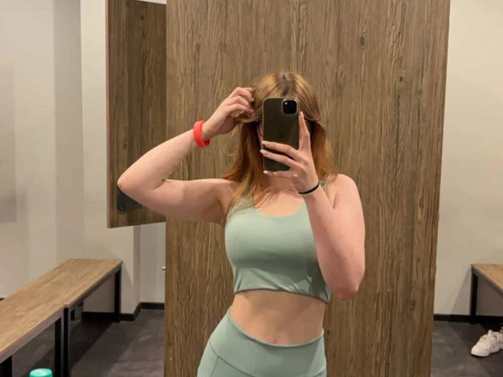 Johanna420 is live now