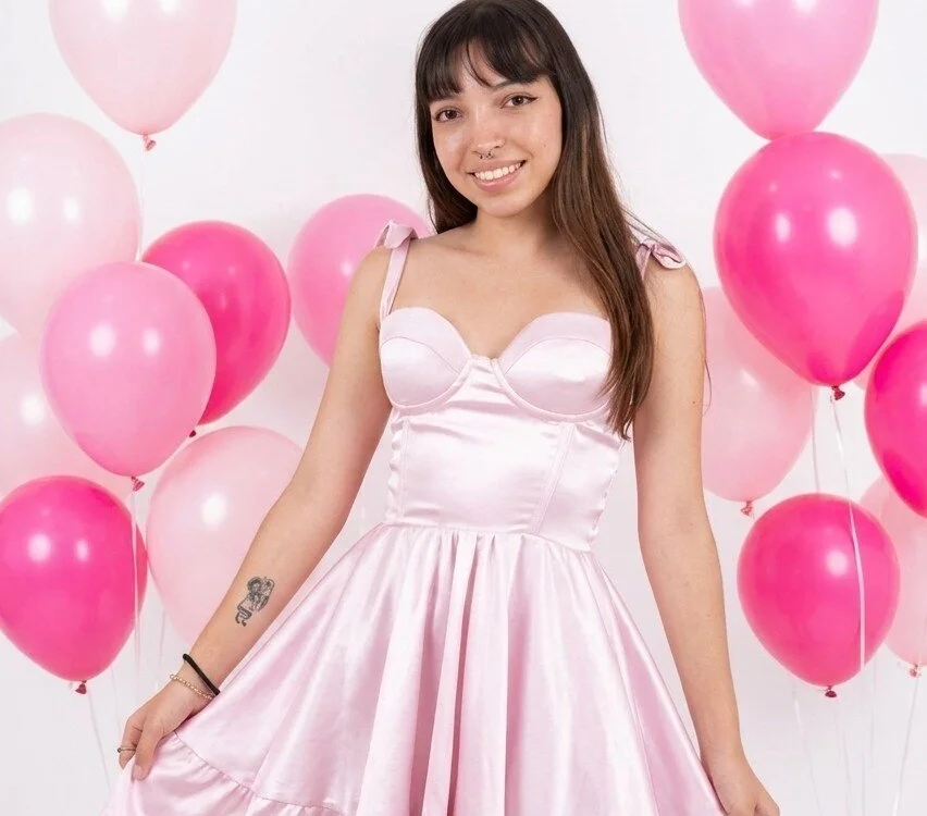 Ashly_pinkxx is live now