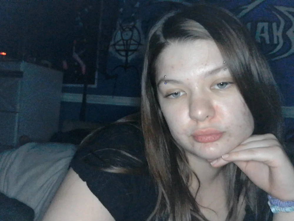 bimbo_gurl is live now