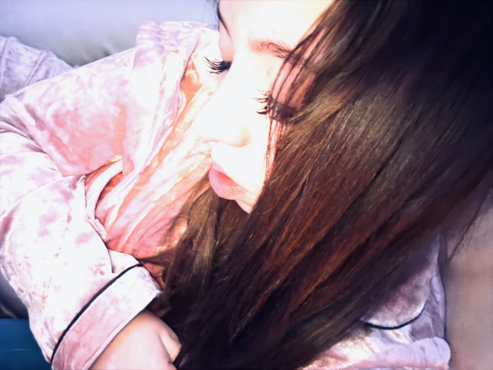 AnessaXrose is live now