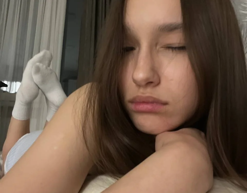 Harlybaby_2007 is live now