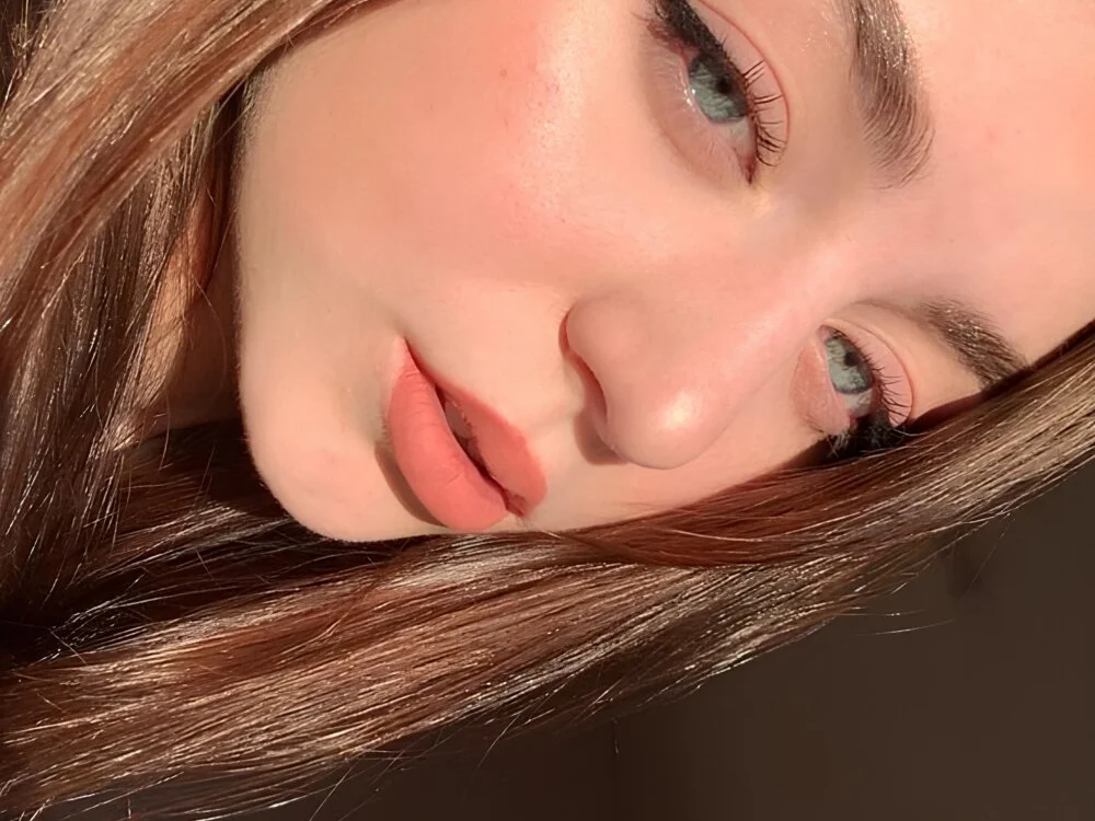 LindaFarm is live now