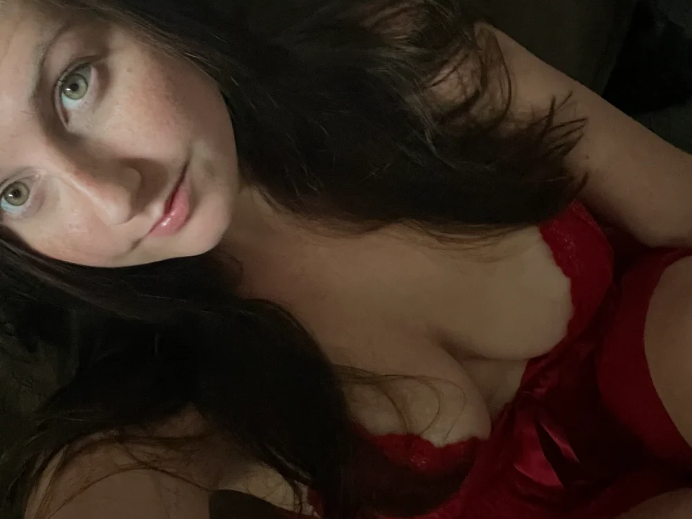 Sweettemptation465032 is live now