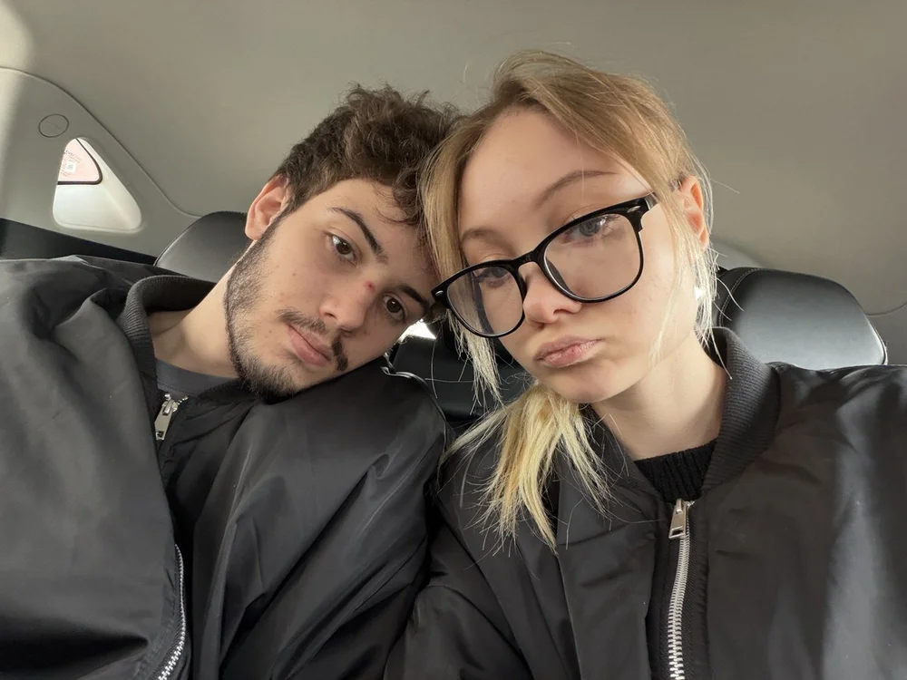 XoXoDuo_ is live now