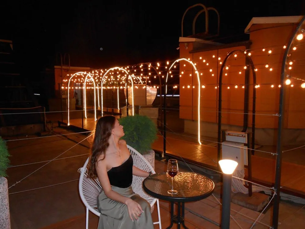 LiseVener is live now