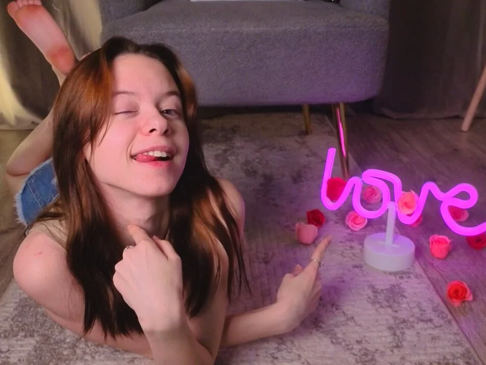 TiannaBorlace is live now