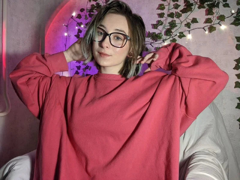 monlight__dana is live now