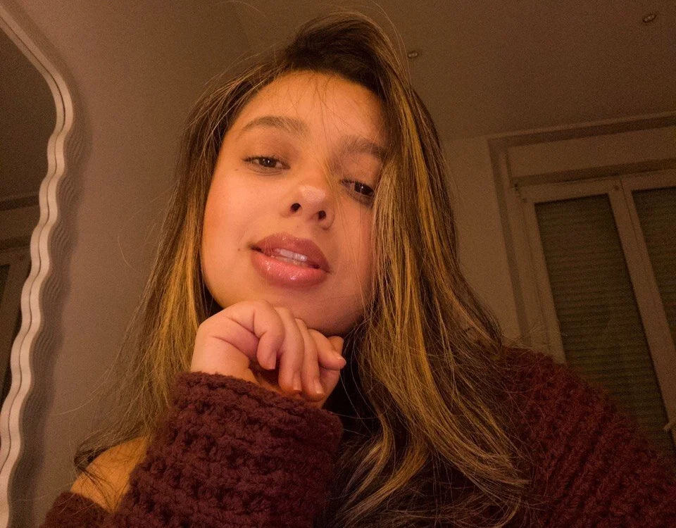 Lusty_Lunaa is live now