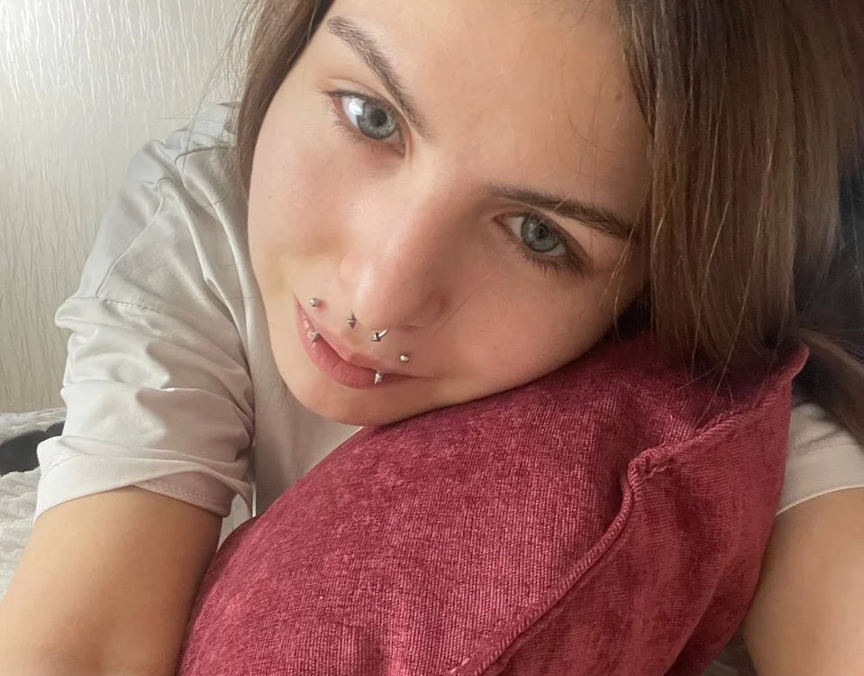 ErlinaBuoy is live now