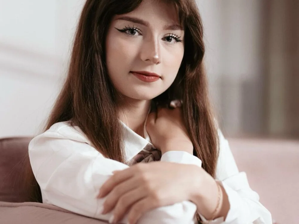 Lanenger is live now