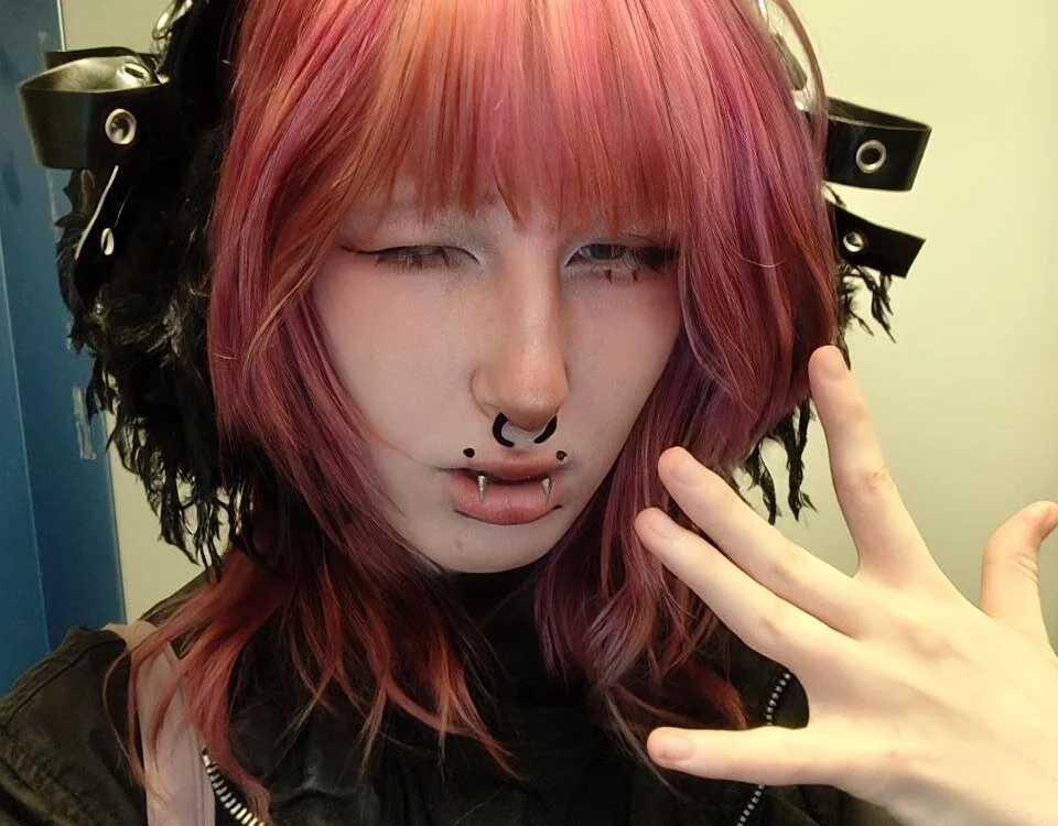KandraCruser is live now