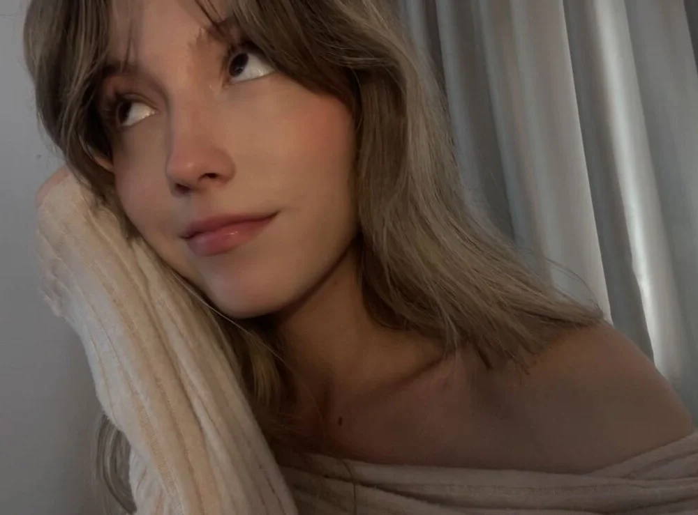 ReenKitty is live now