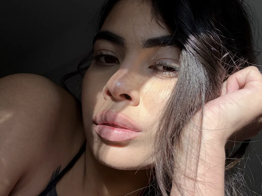 Wailsaa_sdf is live now