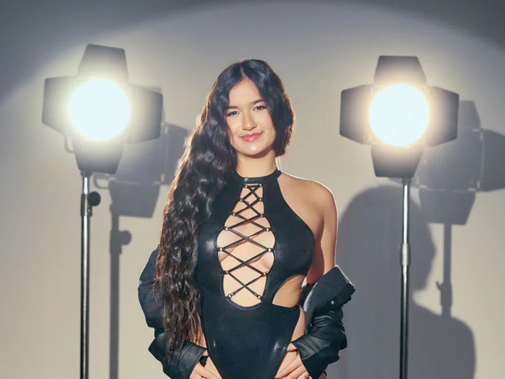 TheAlejandroDolls is live now