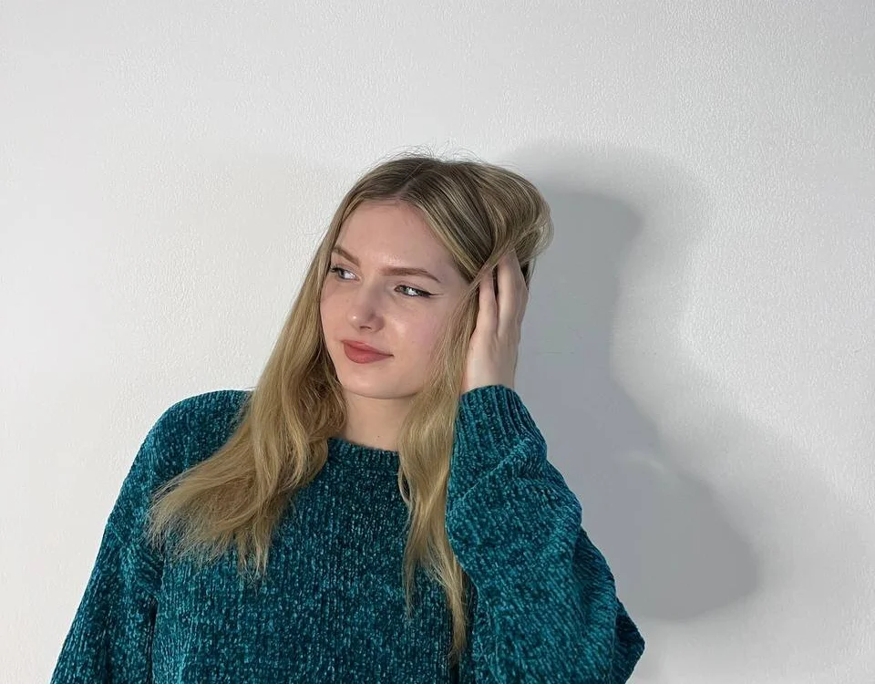 EvelineAmore is live now