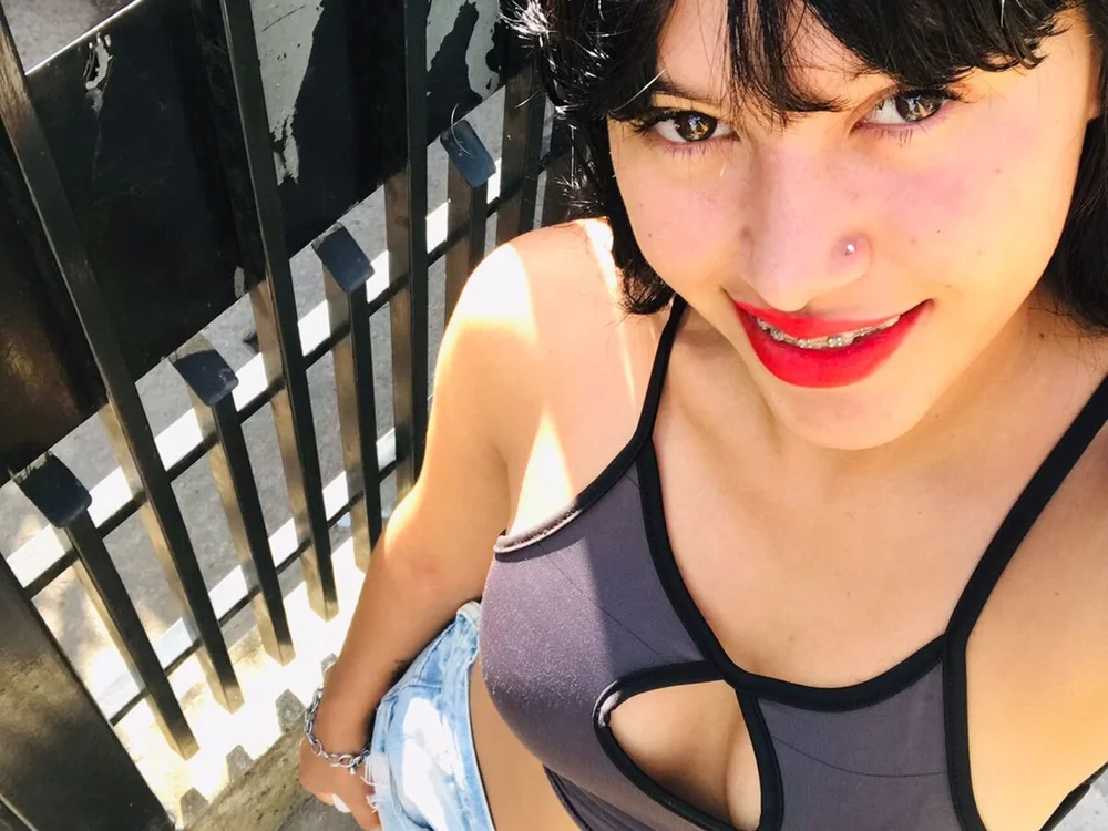 laflacaavip is live now