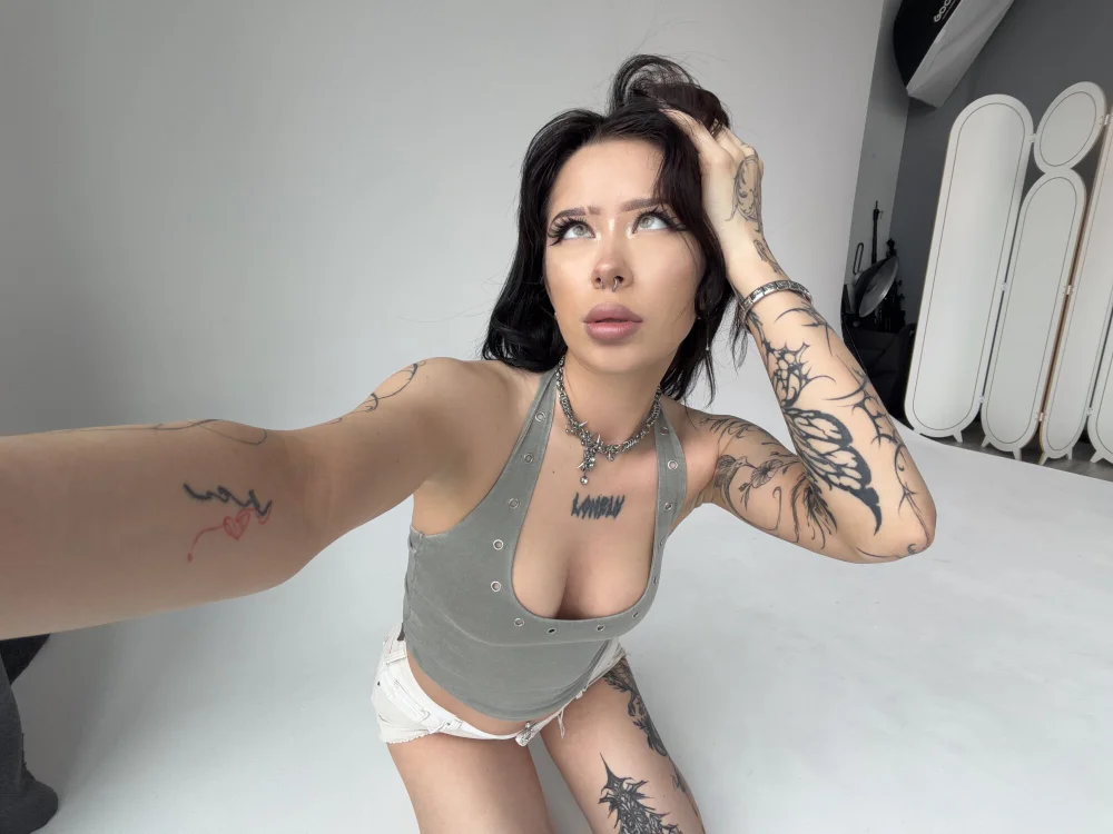 MaryMe3 is live now